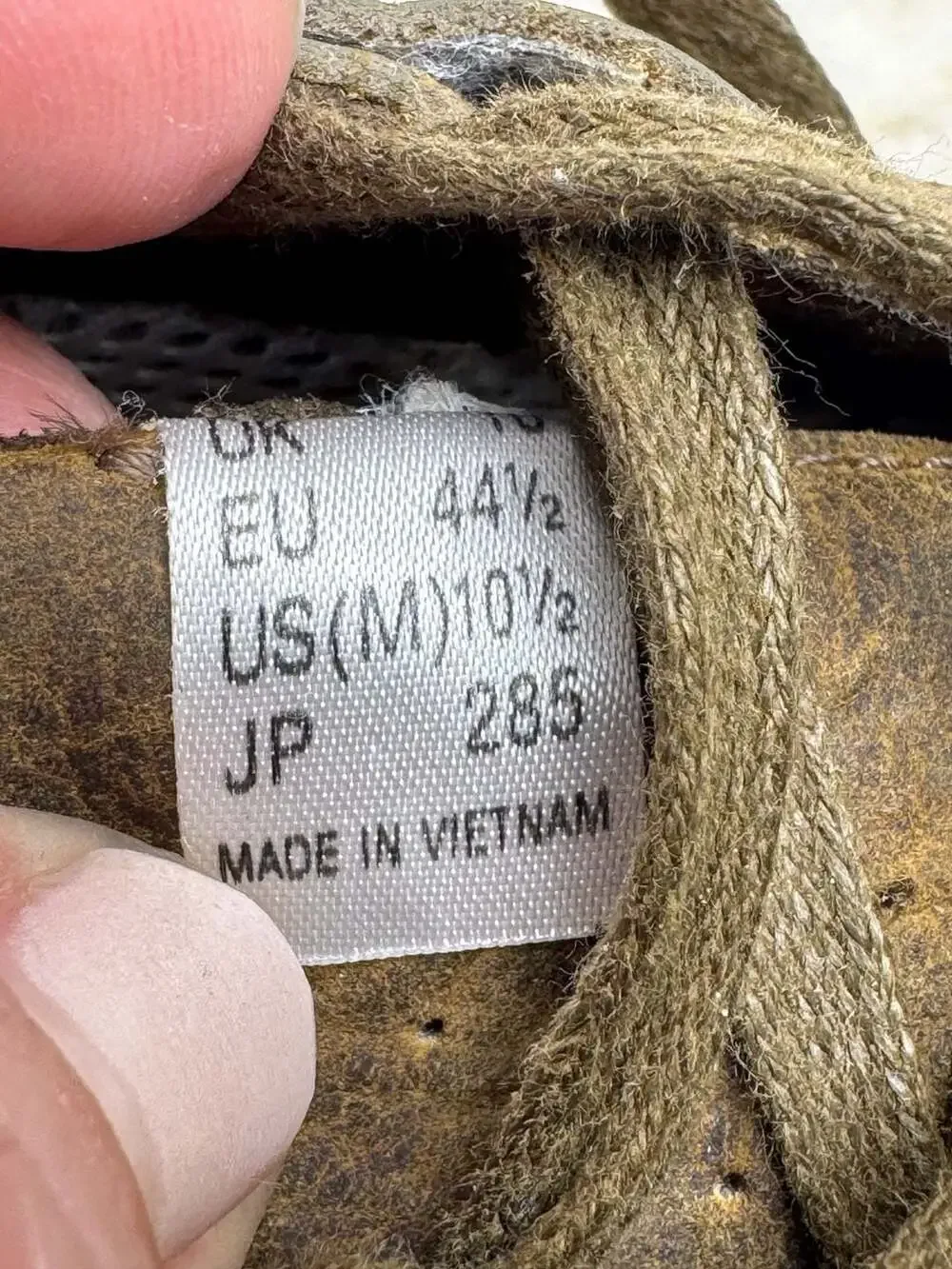 Helly Hansen Brown Suede Non-Marking Deck Sneakers Size 10.5